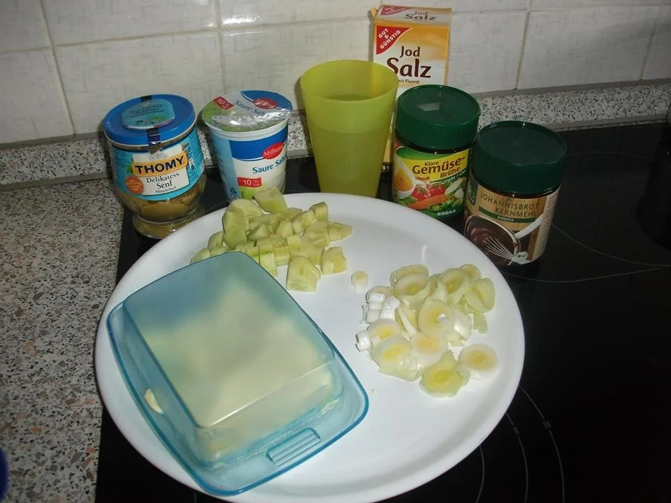Rezept: Senf-Gurken-Suppe Low Carb Bild Nr. 873 Senf-Gurken-Suppe Low Carb - Rezept - Bild Nr. 873