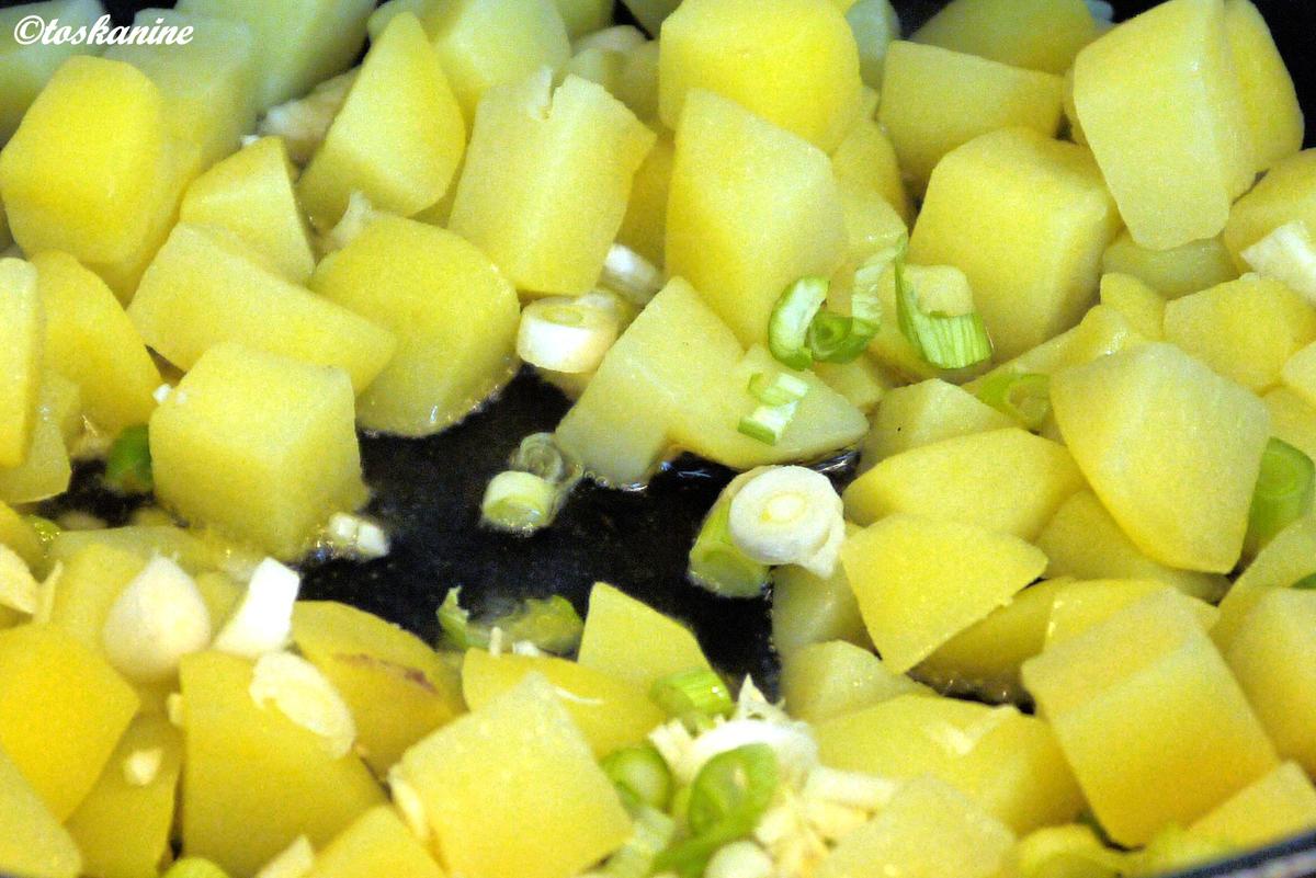 Kartoffelpfanne mit Feta und Ahornsirup-Gewürzsoße - Rezept - Bild Nr. 886