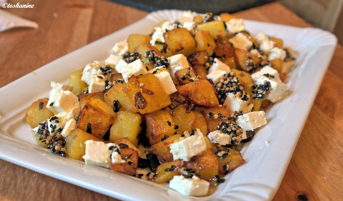 Kartoffelpfanne mit Feta und Ahornsirup-Gewürzsoße - Rezept - Bild Nr. 889