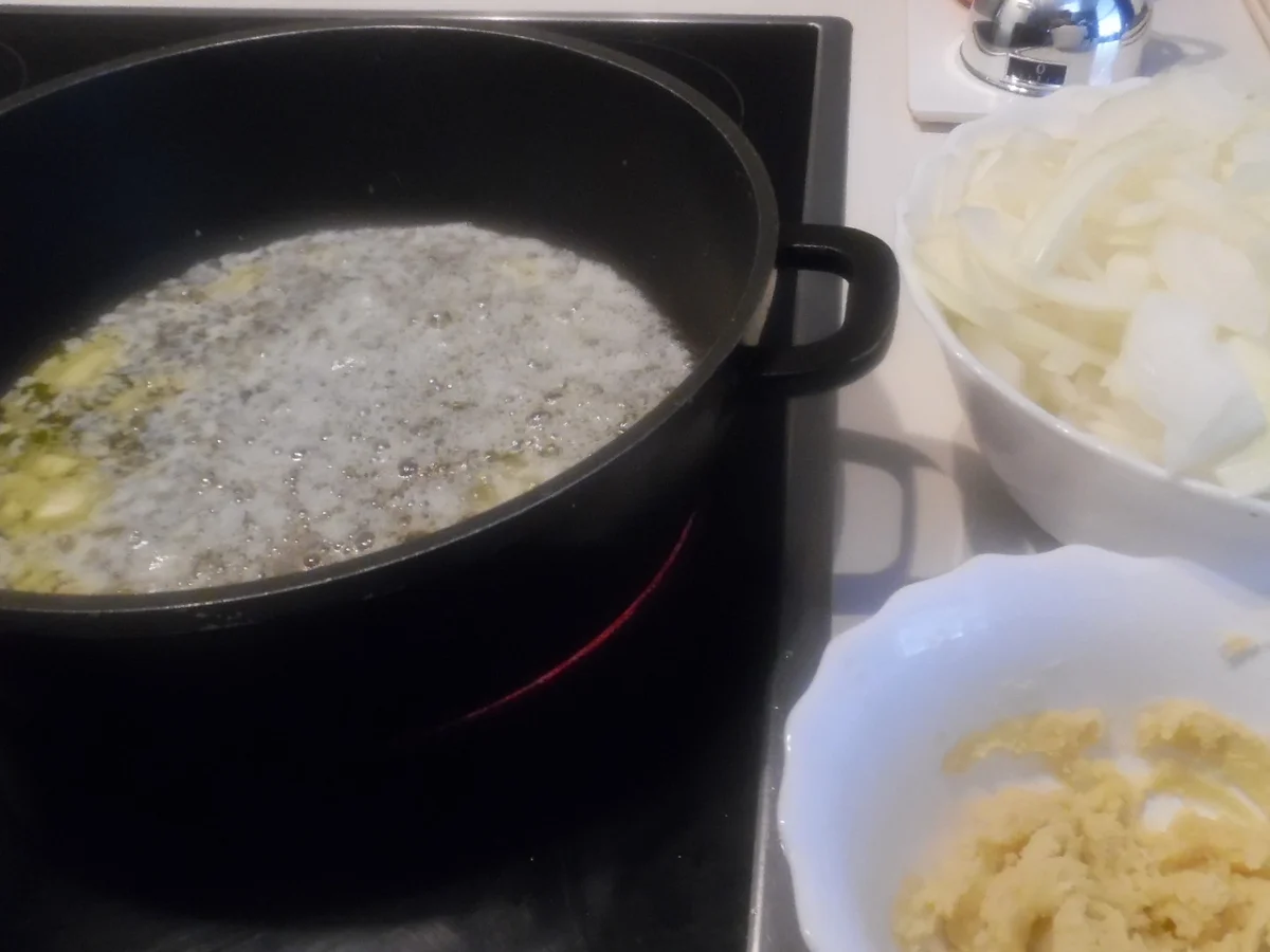 Rezept: Schwäbischer Zwiebelkuchen Bild Nr. 902 Schwäbischer Zwiebelkuchen - Rezept - Bild Nr. 902