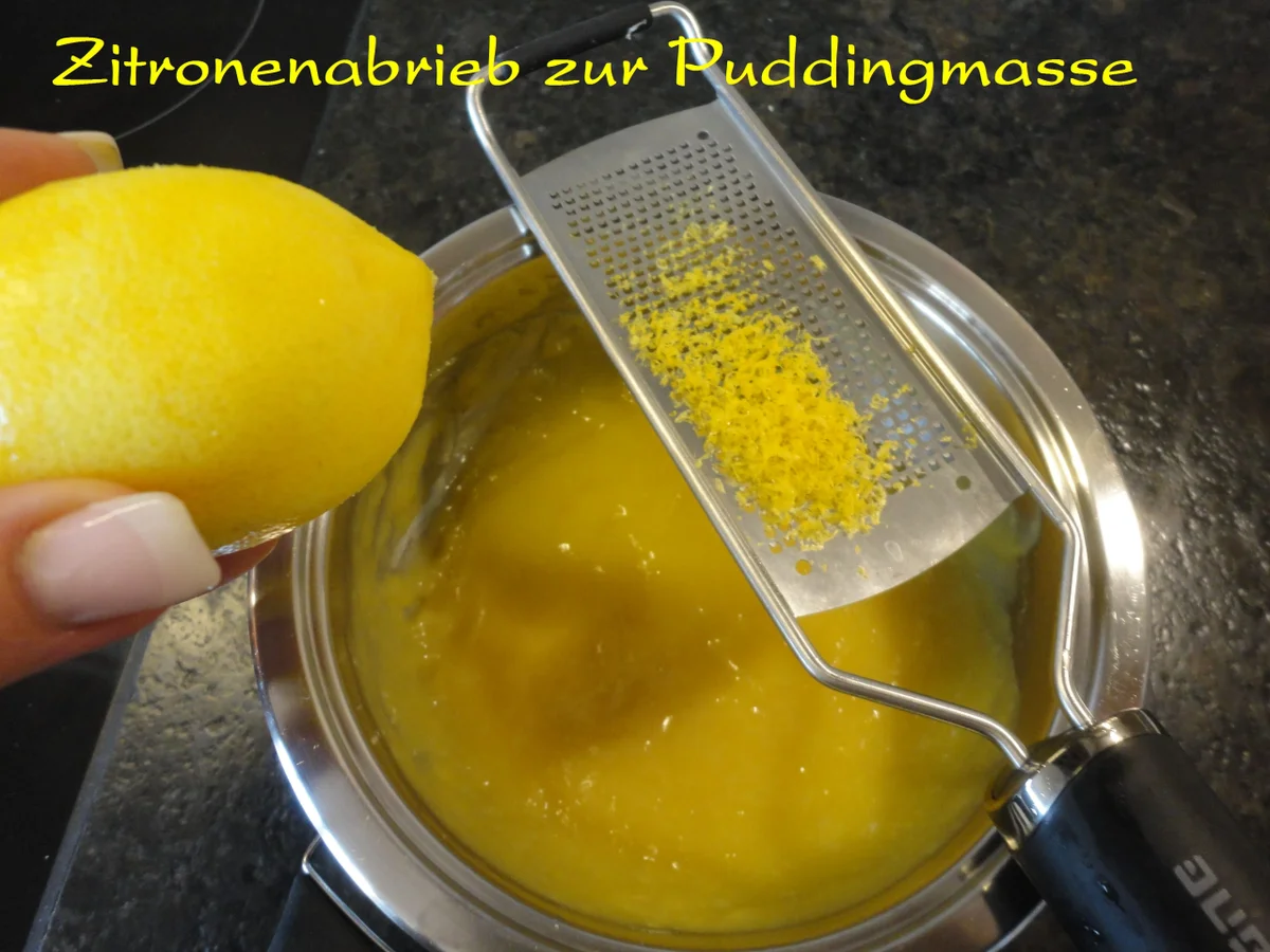 Rhabarber  Pudding Torte / Kuchen - Rezept - Bild Nr. 934
