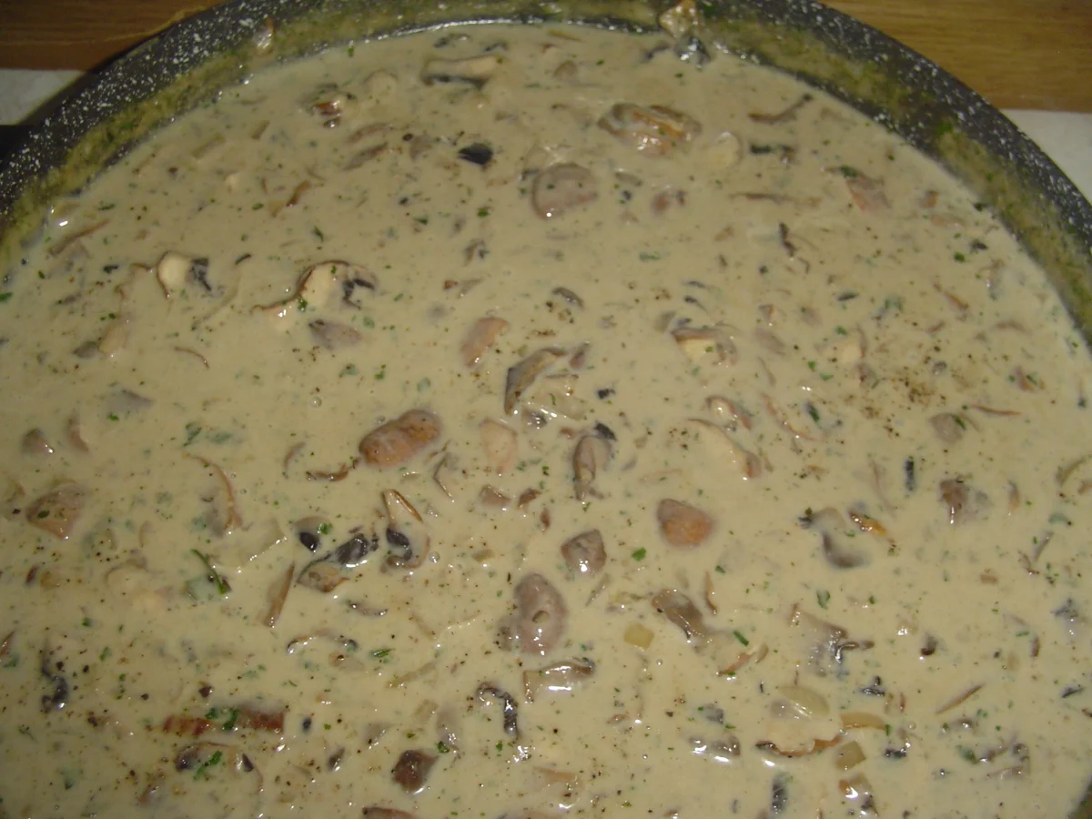 Rezept: Rindersteaks mit Championsauce und Reis Bild Nr. 957 Rindersteaks mit Championsauce und Reis - Rezept - Bild Nr. 957