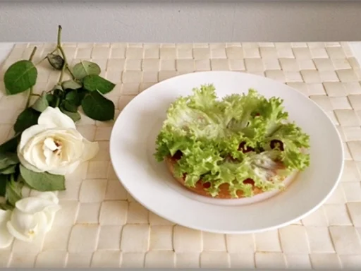 Rezept: XXL Burger mit Lollo Rosso Salat und....nach Art des Hauses Bild Nr. 988 XXL Burger mit Lollo Rosso Salat und....nach Art des Hauses - Rezept - Bild Nr. 988