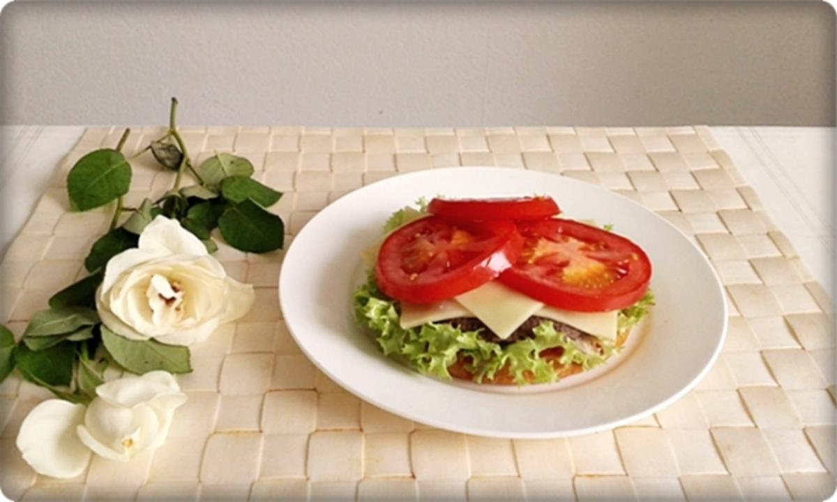 XXL Burger  mit Lollo Rosso Salat und....nach Art des Hauses - Rezept - Bild Nr. 991