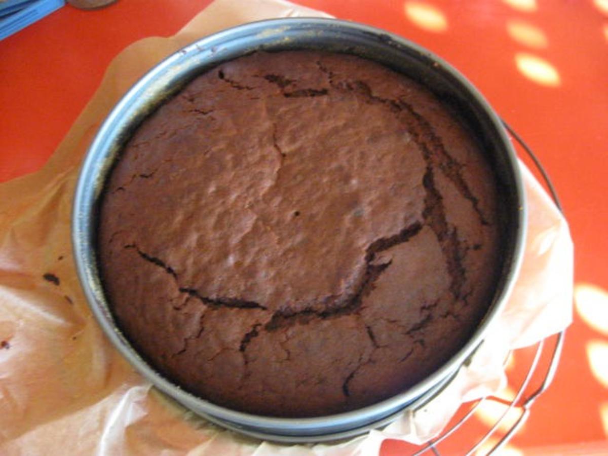 Kirsch - Schokoladen Kuchen - Rezept - Bild Nr. 1070