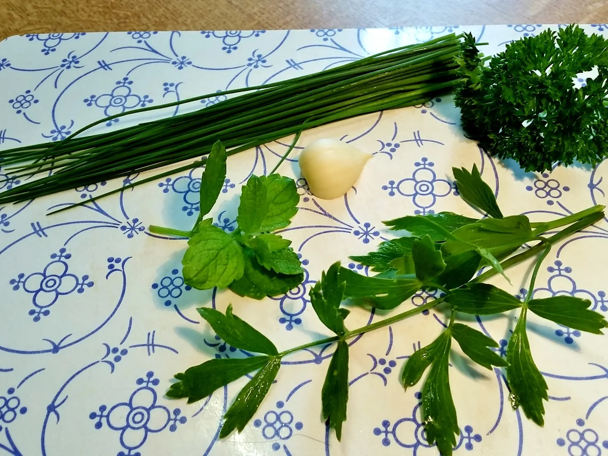 Würzige Kräuterbutter - Rezept - Bild Nr. 1059