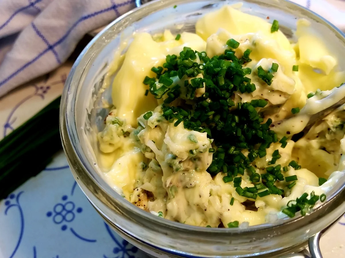 Würzige Kräuterbutter - Rezept - Bild Nr. 1060