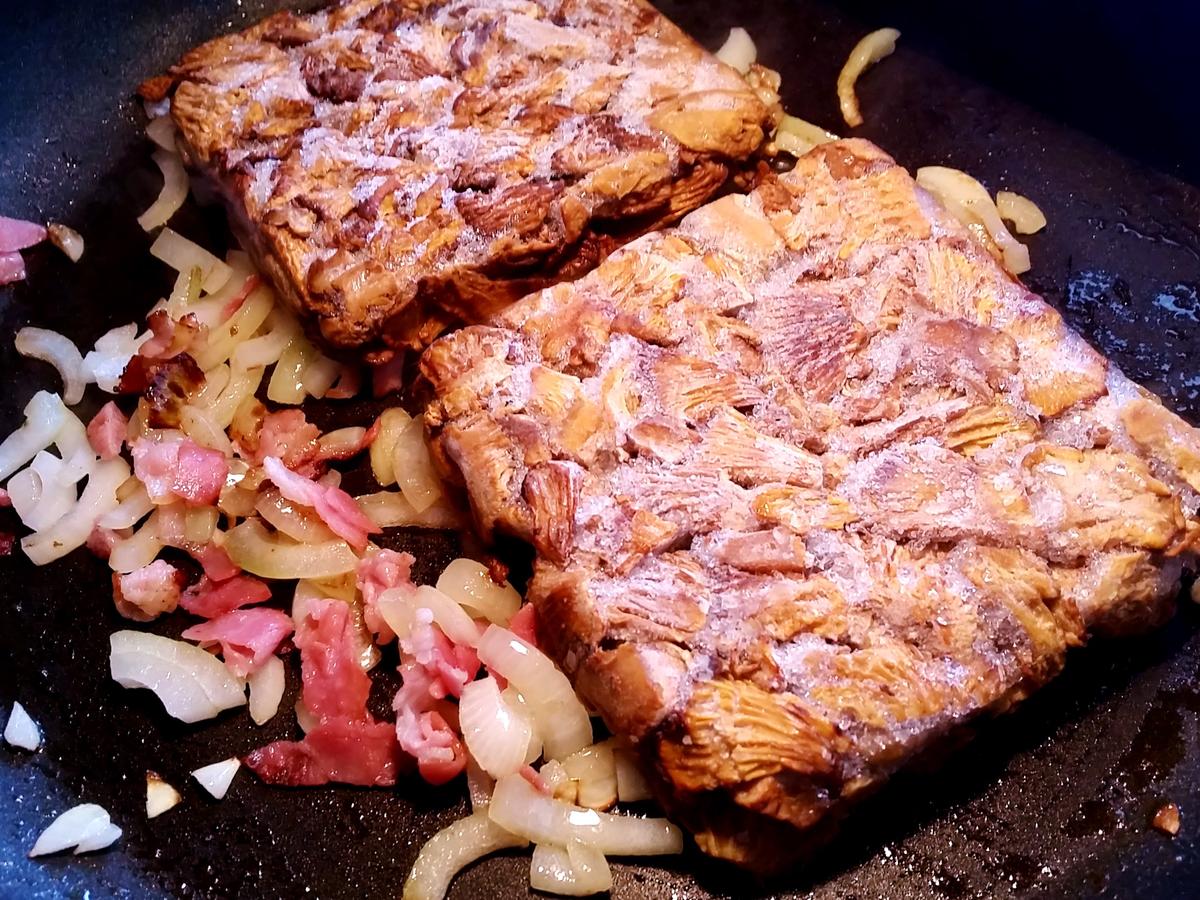 Hähnchenbrust mit Rahm-Pfifferlingen - Rezept - kochbar.de