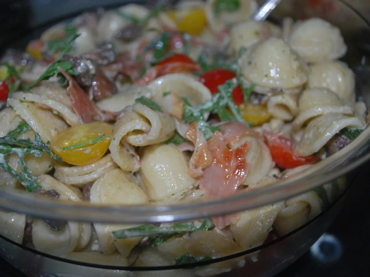 Nudelsalat mit Pestocreme - Rezept - Bild Nr. 1069