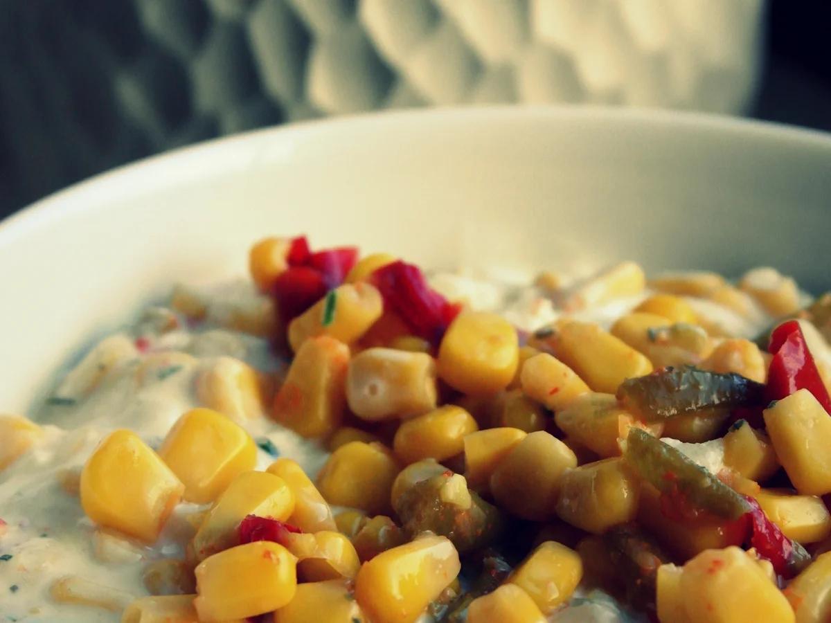 Mais-Salat mit Sauerrahm-Dressing - Rezept - Bild Nr. 1067
