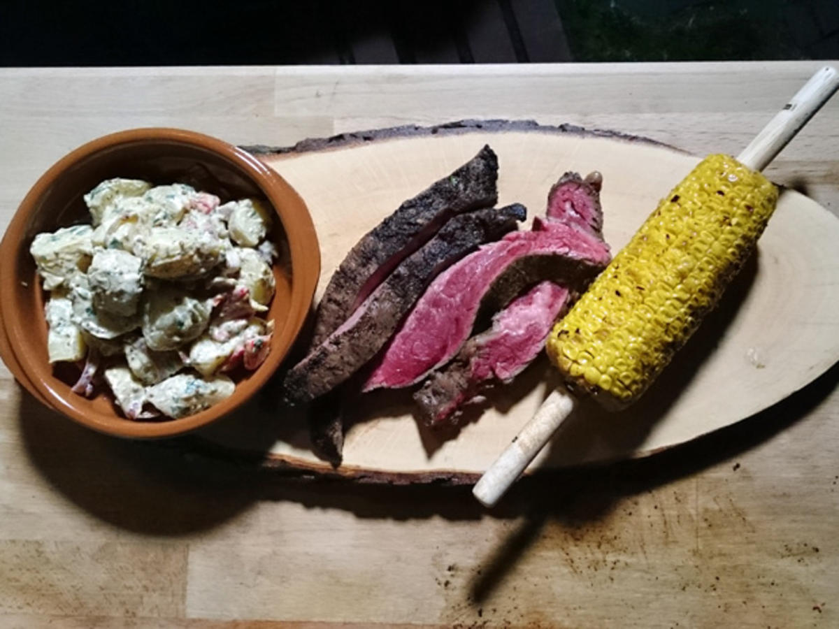 Bilder für Zweierlei Variationen vom US-Beef-Flanksteak zu Country-Kartoffelsalat und gegrilltem Mais - Rezept