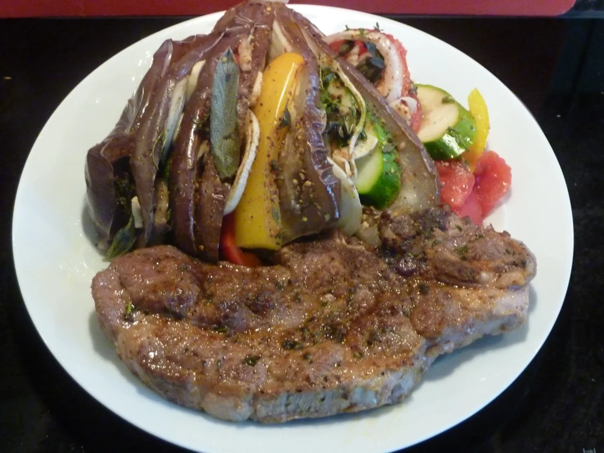 Rezept: Gemüse-Tian mit Aubergine Bild Nr. 1070 Gemüse-Tian mit Aubergine - Rezept - Bild Nr. 1070