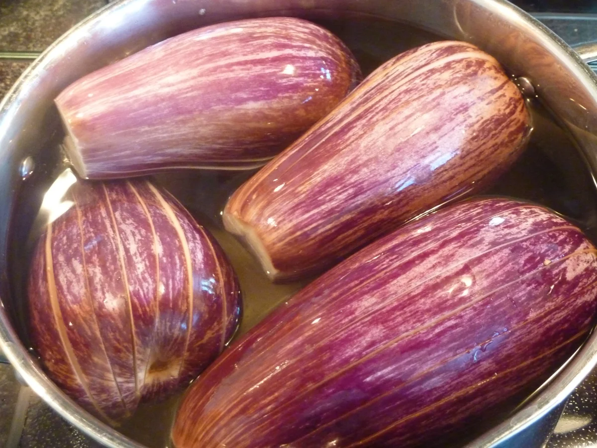 Rezept: Gemüse-Tian mit Aubergine Bild Nr. 1072 Gemüse-Tian mit Aubergine - Rezept - Bild Nr. 1072