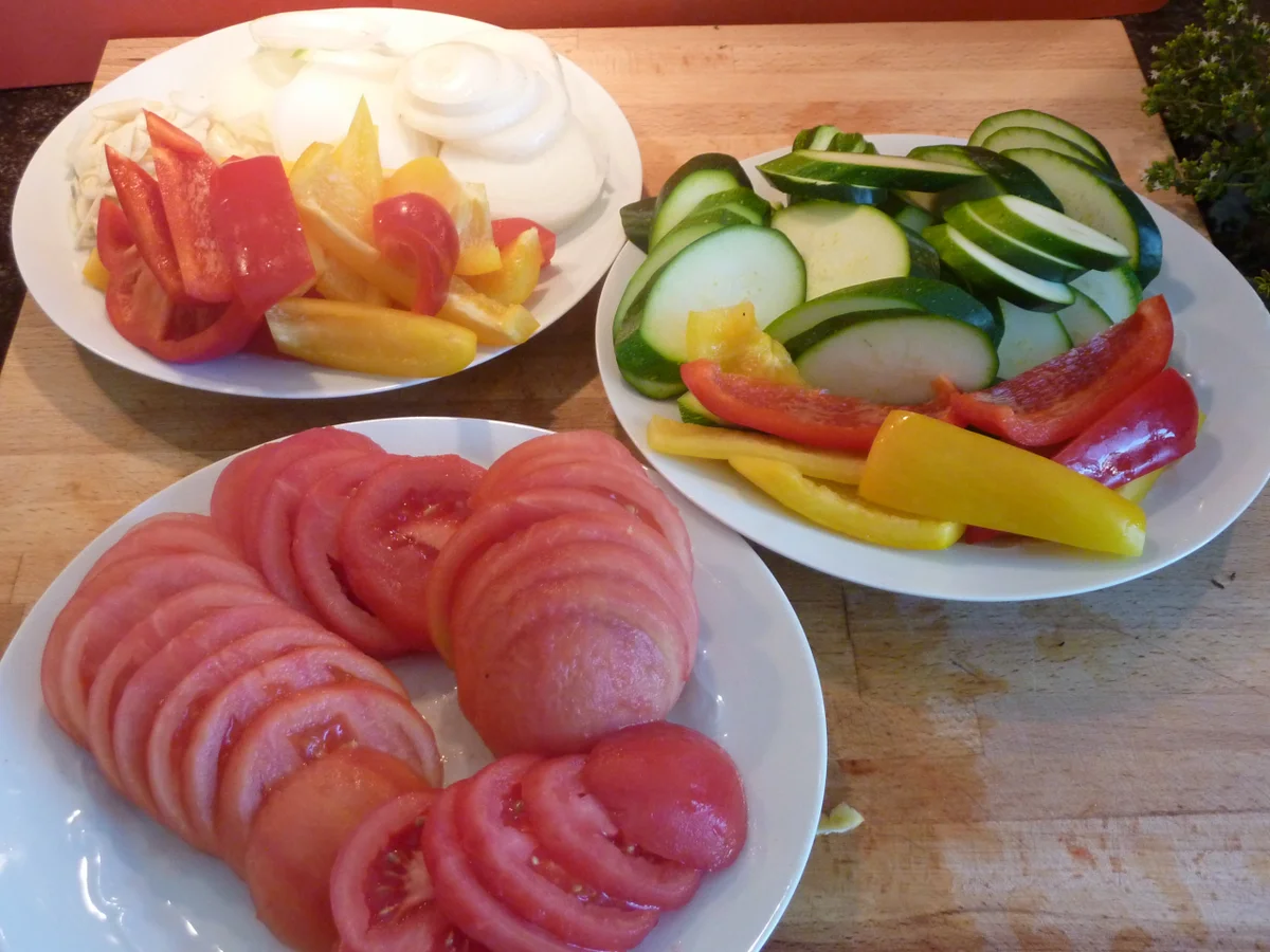 Rezept: Gemüse-Tian mit Aubergine Bild Nr. 1073 Gemüse-Tian mit Aubergine - Rezept - Bild Nr. 1073