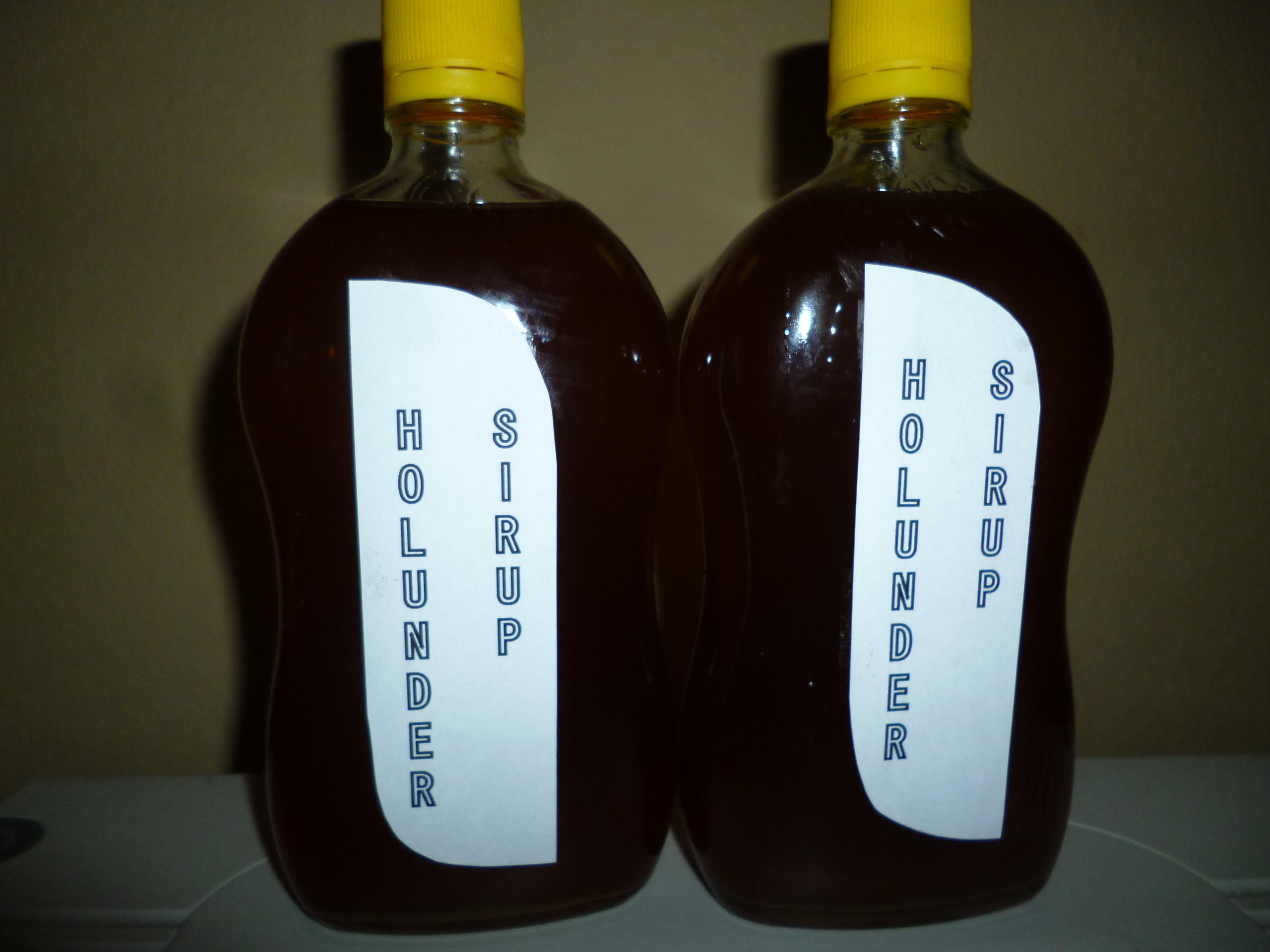 Bilder für Holunderblüten Sirup mit Honig - Rezept