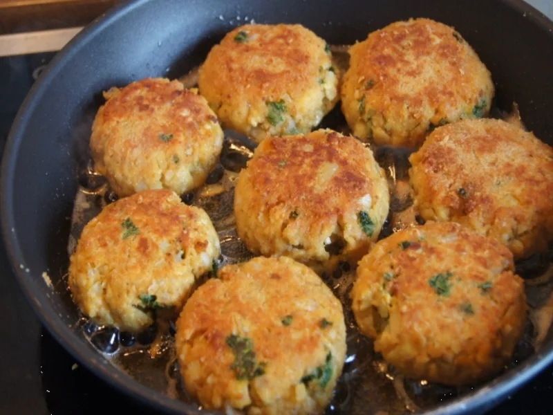 Rezept: Buletten mit Riesenbovist Bild Nr. 1078 Buletten mit Riesenbovist - Rezept - Bild Nr. 1078