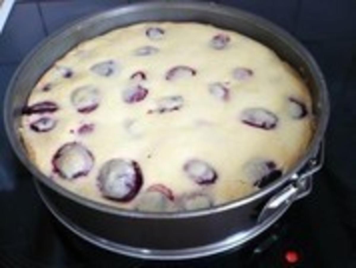 Bilder für Zwetschenkuchen mit Schmandguss - Rezept