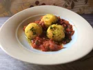 Gefüllte Polenta-Bällchen mit Tomatensoße - Rezept - Bild Nr. 1074