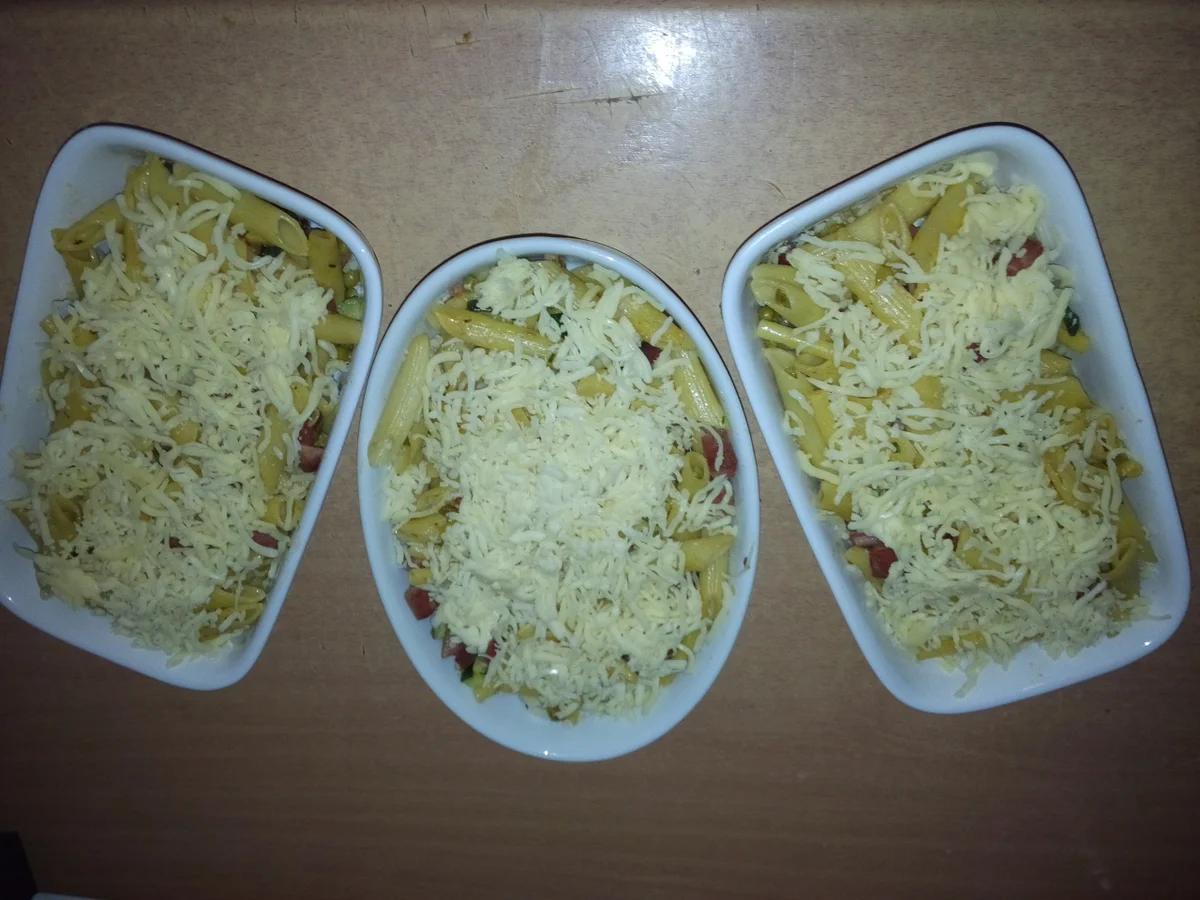 Rezept: Zucchini Kassler Nudel Pfanne Bild Nr. 1080 Zucchini Kassler Nudel Pfanne - Rezept - Bild Nr. 1080