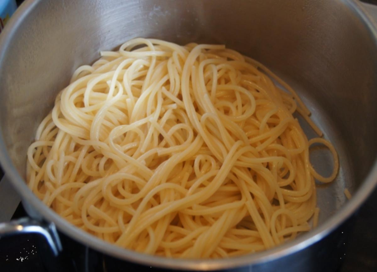 Spaghetti mit Rahmsteinpilzen - Rezept - Bild Nr. 1085