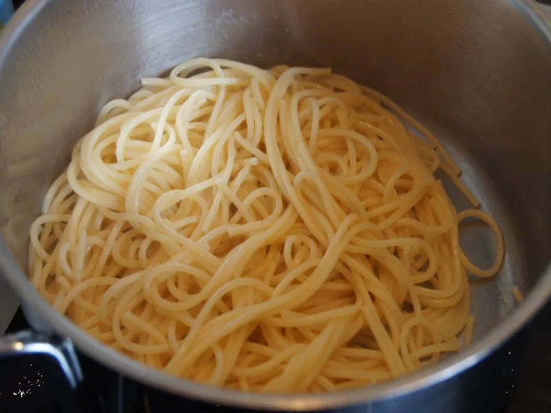 Spaghetti mit Rahmsteinpilzen - Rezept - Bild Nr. 1085