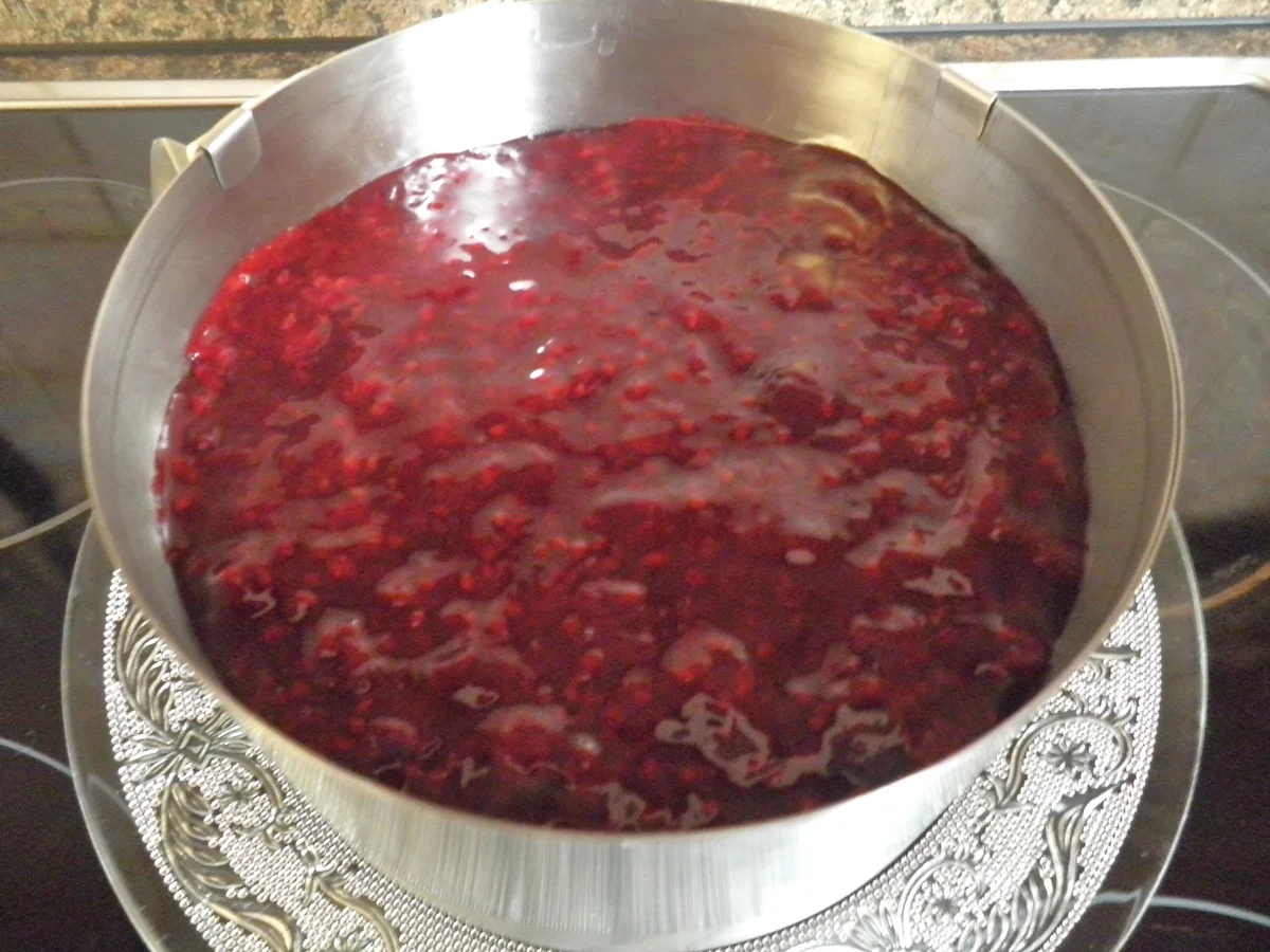 Brombeer - Schokoladen - Mascarpone - Torte - Rezept - Bild Nr. 1097