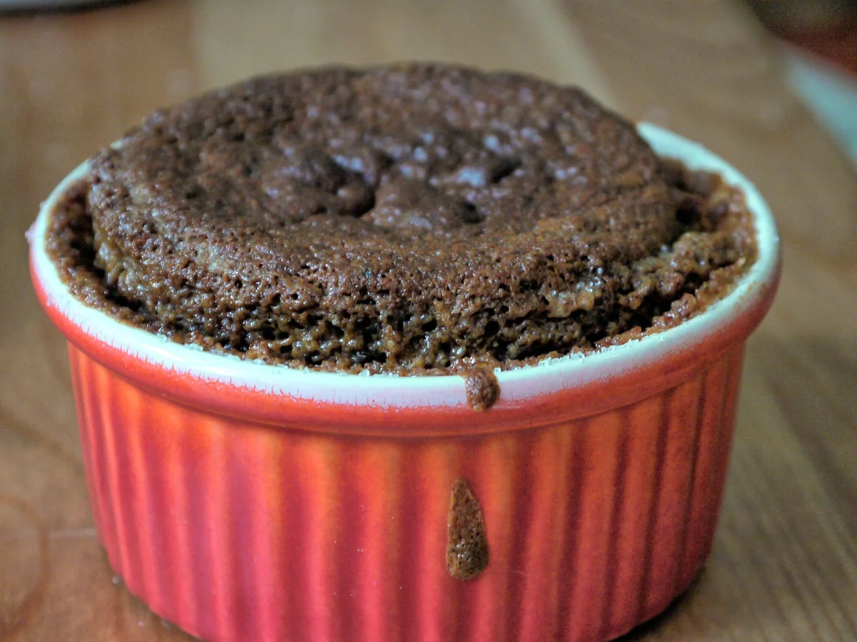 Dattelküchlein mit Karamellsauce - Rezept - Bild Nr. 1109