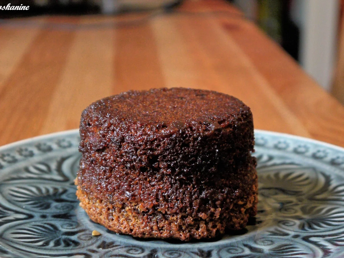 Dattelküchlein mit Karamellsauce - Rezept - Bild Nr. 1112