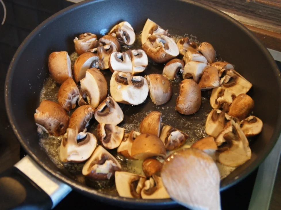 Rezept: Knoblauchchampignons Bild Nr. 1100 Knoblauchchampignons - Rezept - Bild Nr. 1100