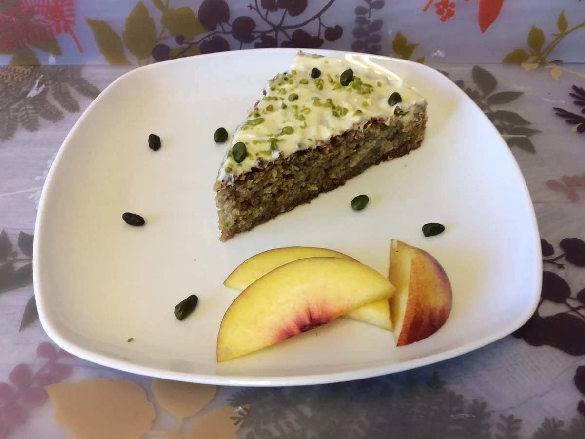 Nektarinen-Pistazien-Mandel-Kuchen - Rezept - Bild Nr. 1100