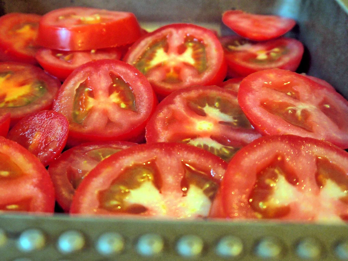Rezept: Koteletts auf geschmorten Tomaten Bild Nr. 1134 Koteletts auf geschmorten Tomaten - Rezept - Bild Nr. 1134