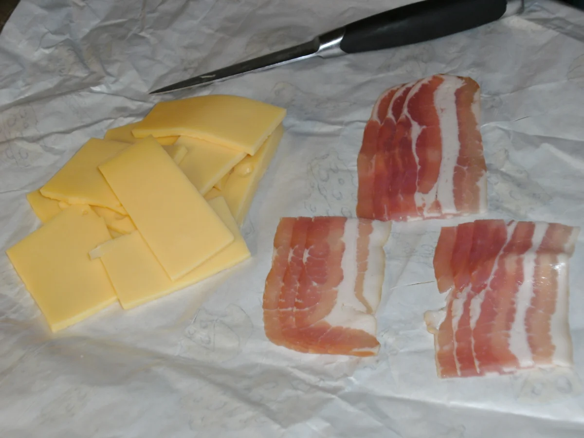 Rezept: Hähnchen Brust gefächert und gefüllt mit Speck und Käse Bild Nr. 1174 Hähnchen Brust gefächert und gefüllt mit Speck und Käse - Rezept - Bild Nr. 1174