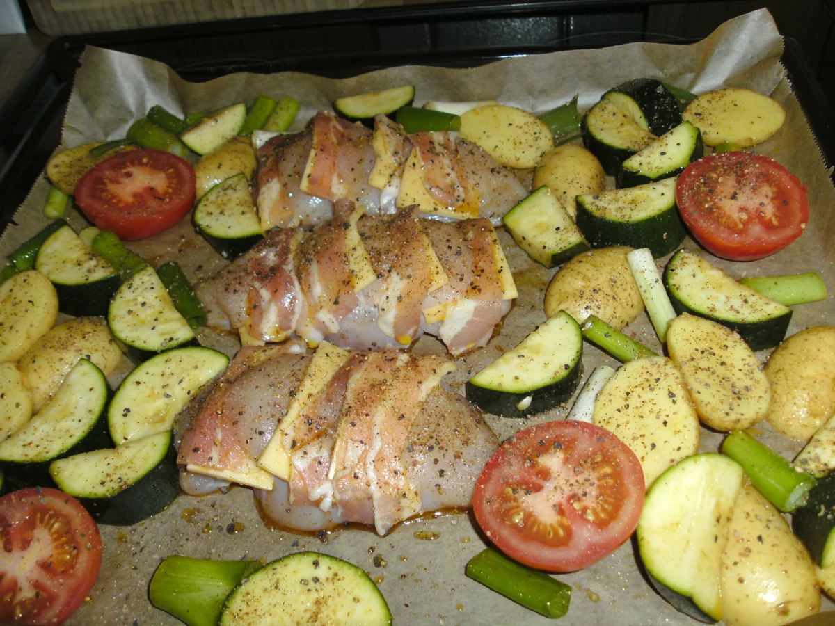 Rezept: Hähnchen Brust gefächert und gefüllt mit Speck und Käse Bild Nr. 1182 Hähnchen Brust gefächert und gefüllt mit Speck und Käse - Rezept - Bild Nr. 1182