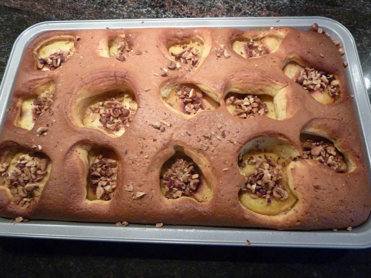 Grosi's  luftiger, saftiger Pfirsichkuchen - Rezept - Bild Nr. 1185