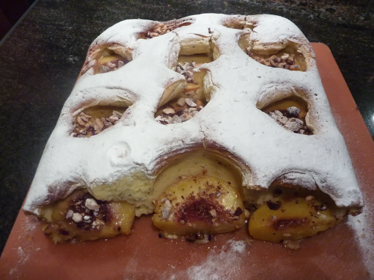 Grosi's  luftiger, saftiger Pfirsichkuchen - Rezept - Bild Nr. 1186