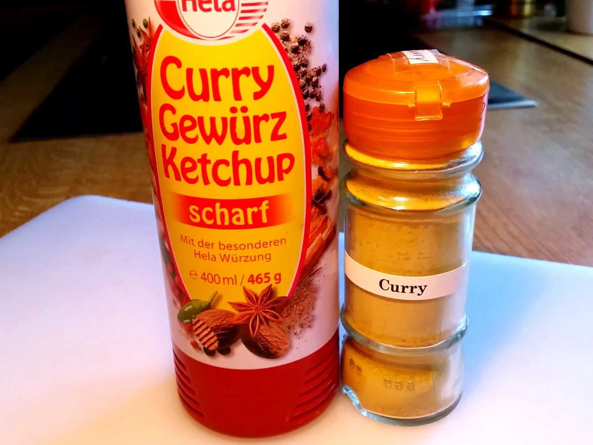 Bratkartoffeln mit Currywurst ... - Rezept - Bild Nr. 1182