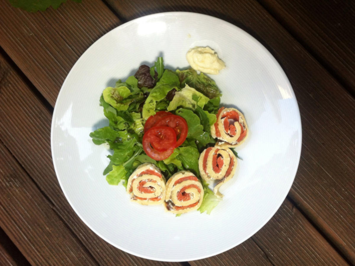 Lachs Frischkäse Röllchen - einfach - von Das perfekte Dinner