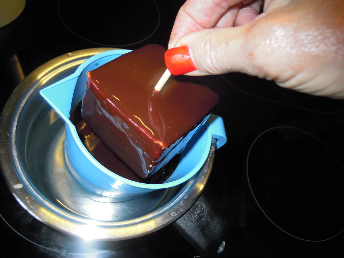 Schwedische Eisbombe mit  "Daim" - Rezept - Bild Nr. 3062