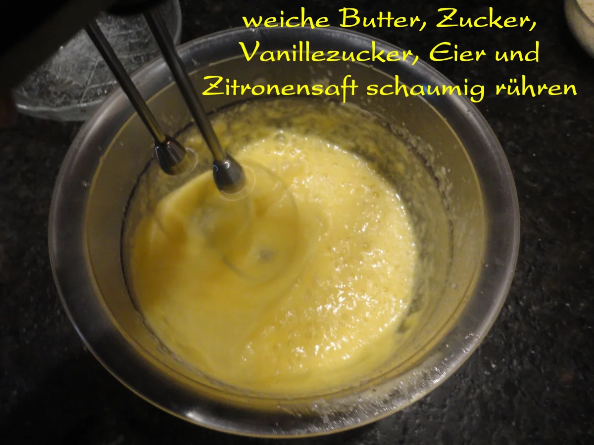 Rezept: Topfen Knöderl an Holunder - Waldbeer Mus Bild Nr. 1747 Topfen Knöderl an Holunder - Waldbeer Mus - Rezept - Bild Nr. 1747