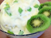 Litschi-Kiwi-Kompott in, auf, an Ananas-Parfait - Rezept - Bild Nr. 1280