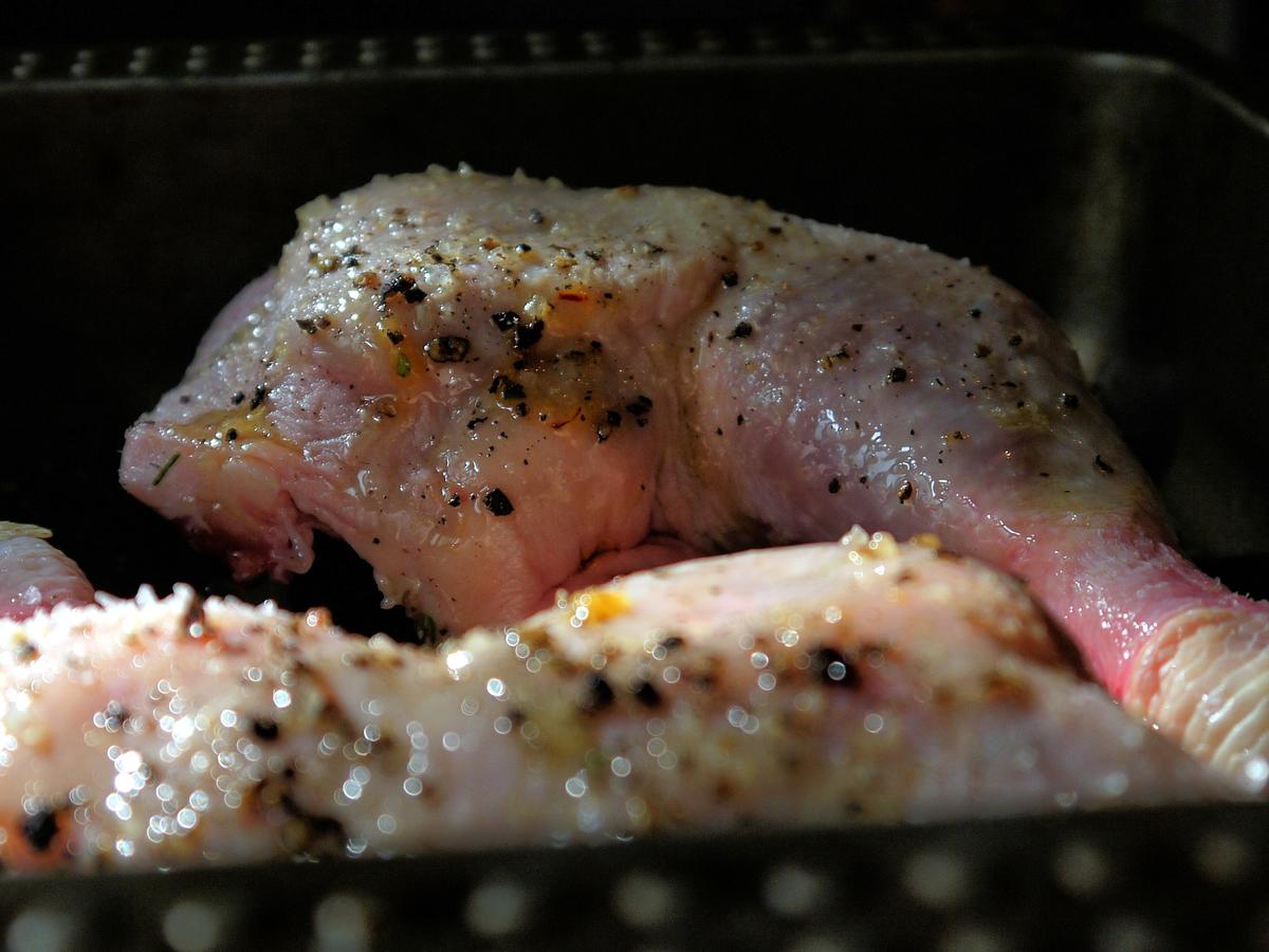 Nektarinen Ingwer Hähnchenkeulen - einfach - 137 kcal/100g