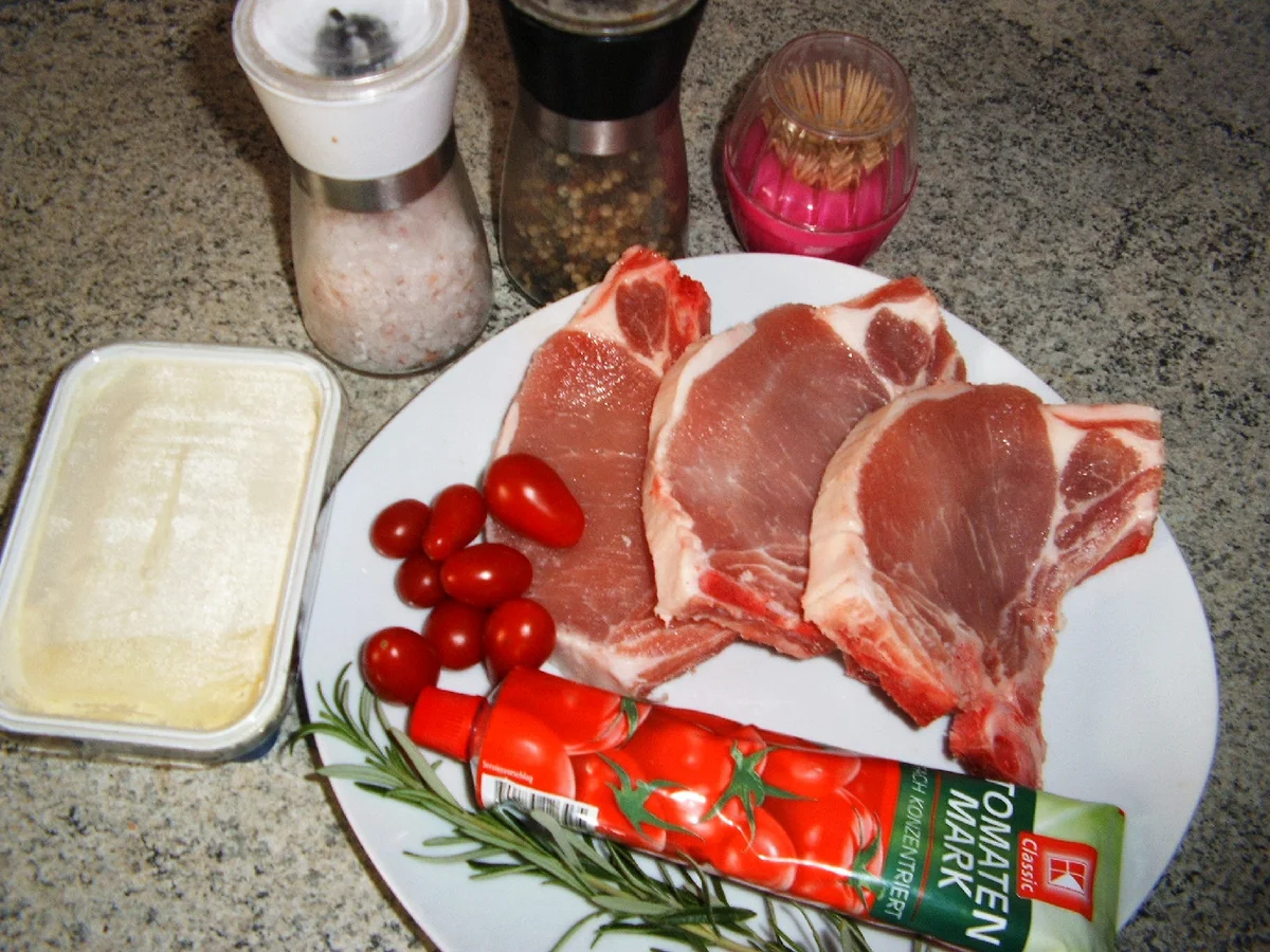 Rezept: Kotelett mit Frischkäse-Tomatenfüllung Bild Nr. 1344 Kotelett mit Frischkäse-Tomatenfüllung - Rezept - Bild Nr. 1344