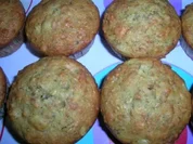 Zucchini-Ananas-Muffins - Rezept