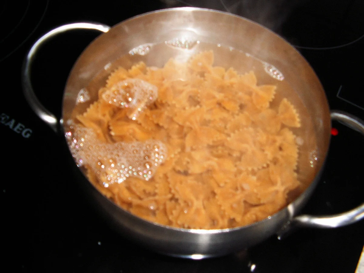 Rezept: Kürbis-Nudel-Auflauf Bild Nr. 1378 Kürbis-Nudel-Auflauf - Rezept - Bild Nr. 1378