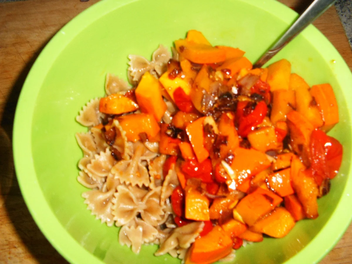 Rezept: Kürbis-Nudel-Auflauf Bild Nr. 1382 Kürbis-Nudel-Auflauf - Rezept - Bild Nr. 1382