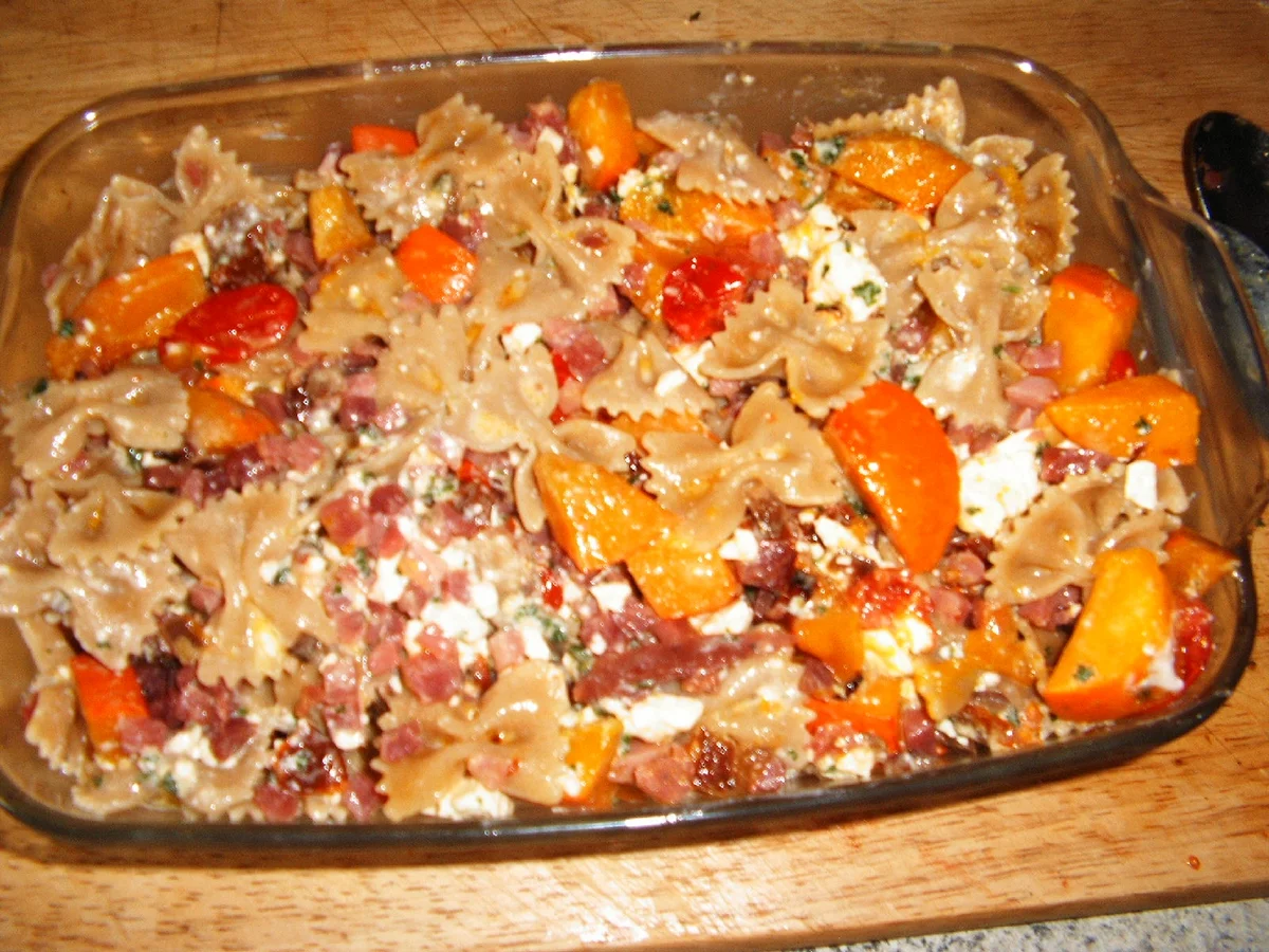 Rezept: Kürbis-Nudel-Auflauf Bild Nr. 1387 Kürbis-Nudel-Auflauf - Rezept - Bild Nr. 1387