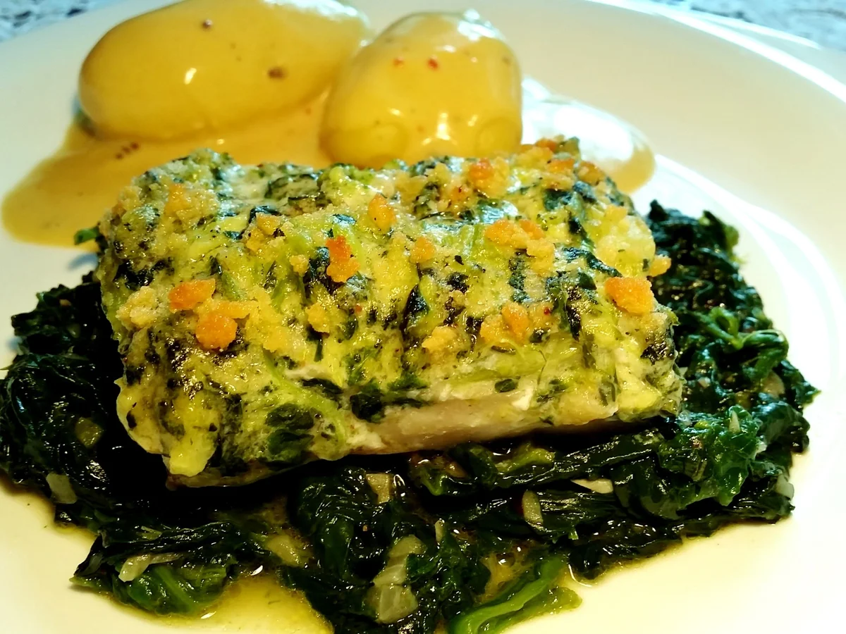 Broccoli-Schlemmerfilet vom Seelachs mit Blattspinat, - Rezept - Bild Nr. 1384