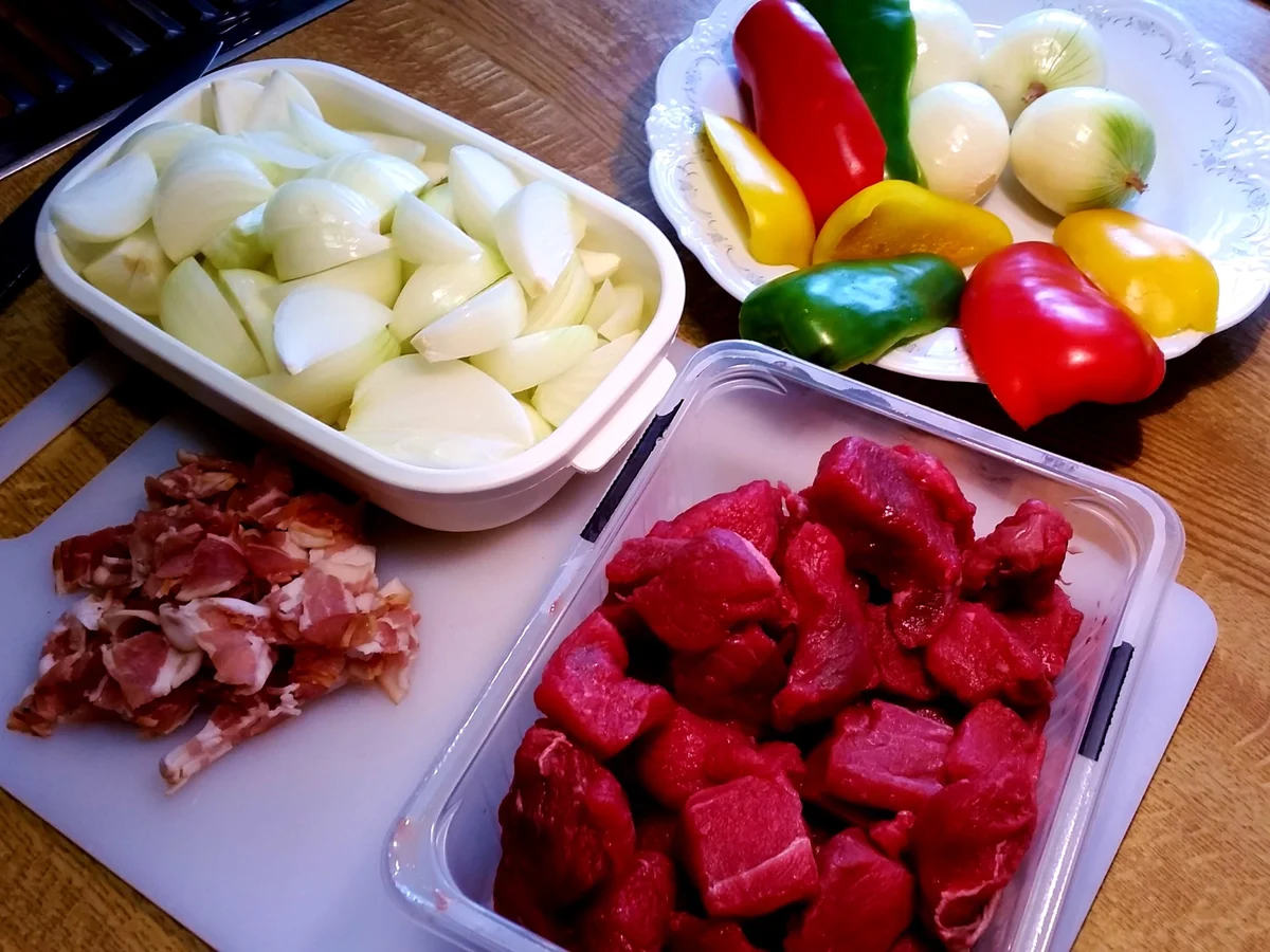 Gulasch, ganz fix in 20 Minuten ... - Rezept - Bild Nr. 1386