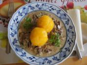 Kürbis-Kartoffel-Knödel mit Steinpilzragout - Rezept - Bild Nr. 1416