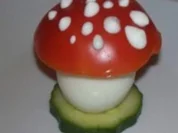 "Fliegenpilze" fürs kalte Buffet - Rezept - Bild Nr. 1416